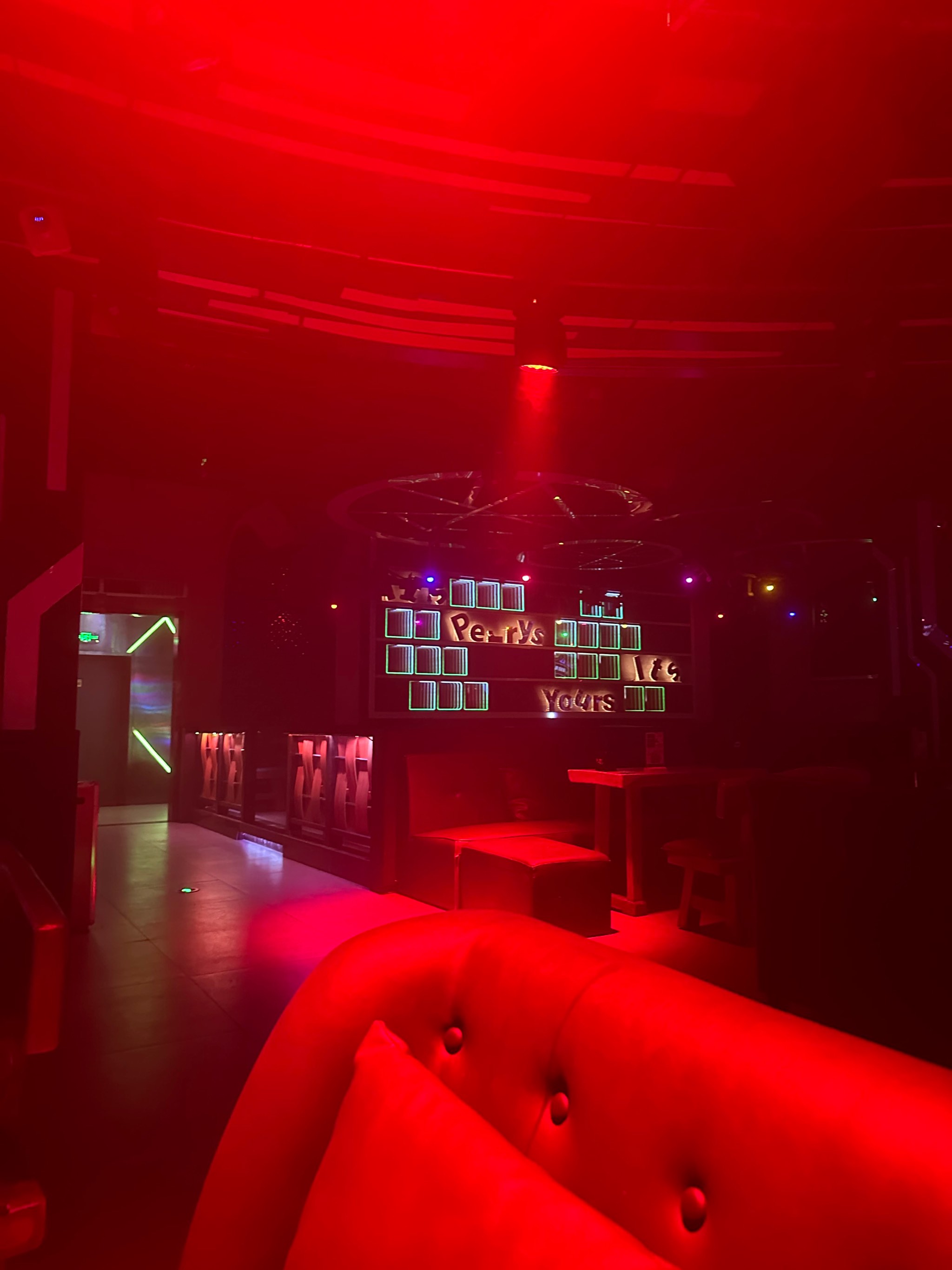 广州商务ktv中低端区别解析-天河区ktv预订